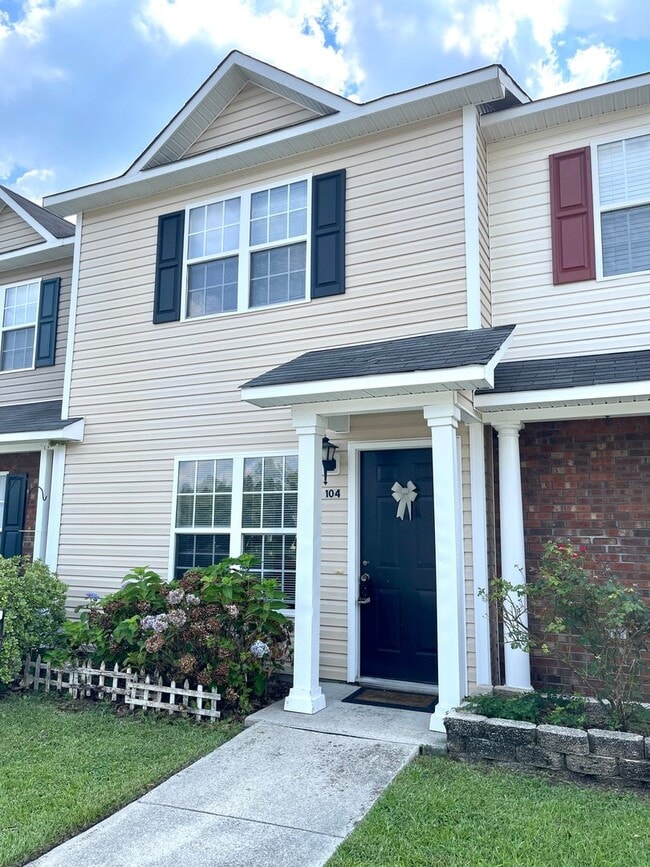 Photo - Minutes to Camp Lejeune! Pets with Owner Approval!