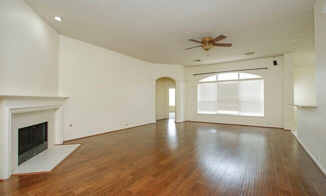 Photo - 19639 Chestnut Brook Ct
