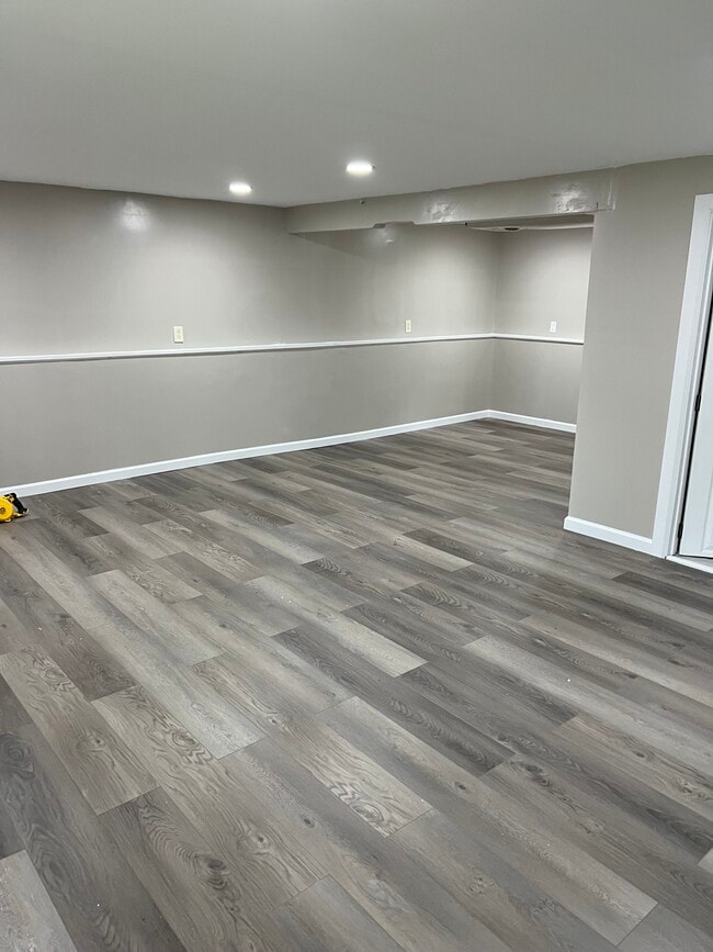 Photo - 7441 Farmstead Rd