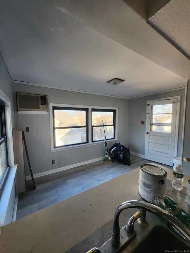 Photo - 62 Montauk Ave