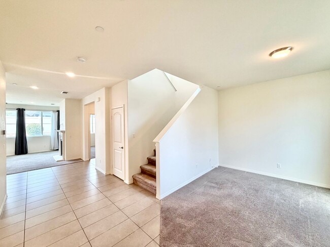 Photo - 30136 Sutton Ct