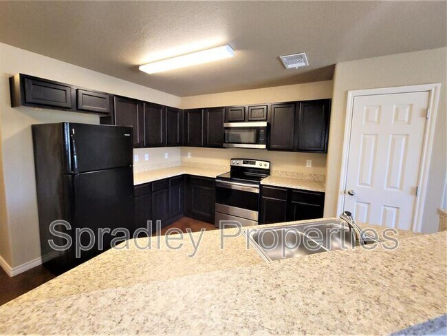 Photo - 642 Laila Ln