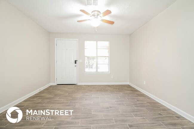 Photo - 5009 S Briarwood Dr