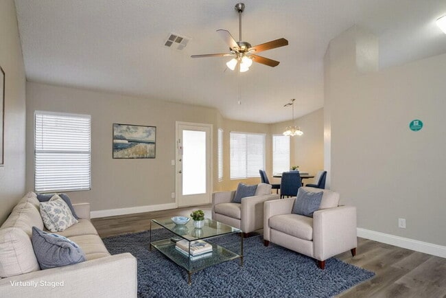 Photo - 705 Skipjack Dr