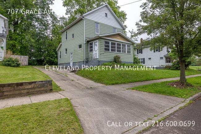 Photo - 707 Grace Ave House