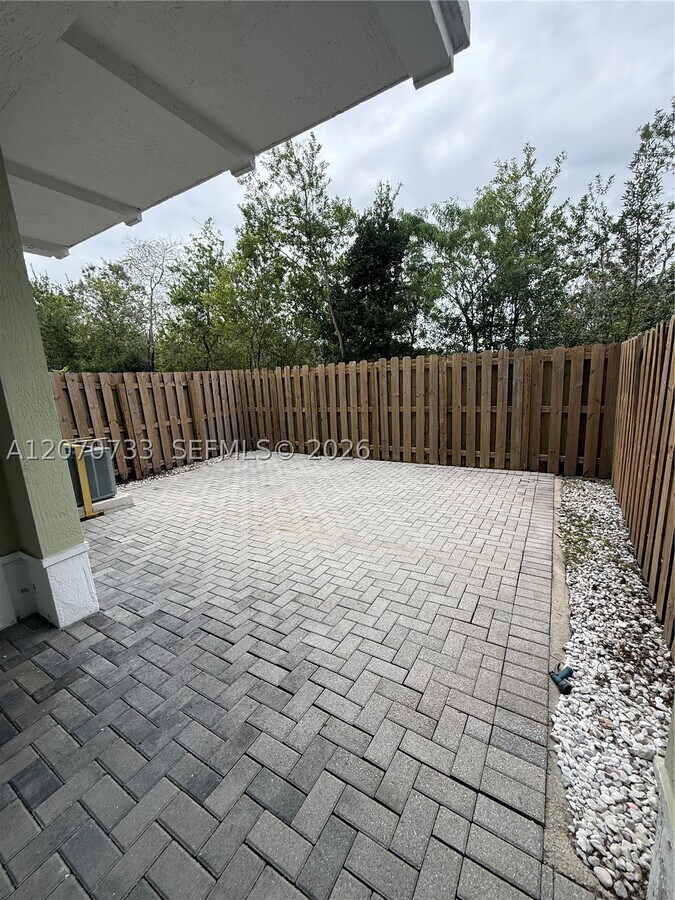 Photo - 7412 NW 108th Pl