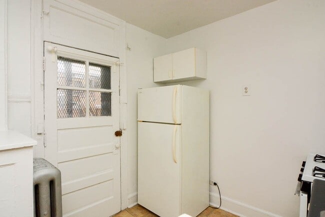Photo - 2336 N Spaulding Ave Unit A2