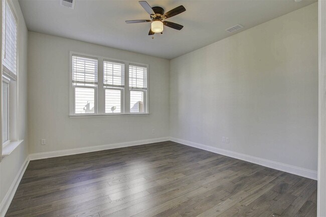 Photo - 612 Heartwood Lane, Summerville, SC 29486 ...