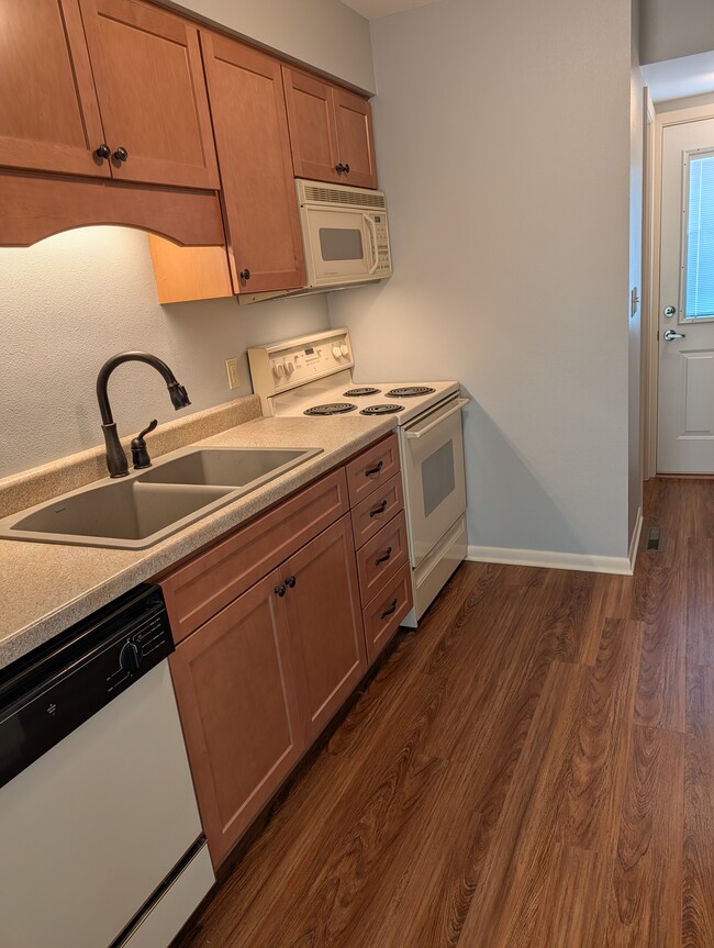 Photo - 1332 Truman Pl