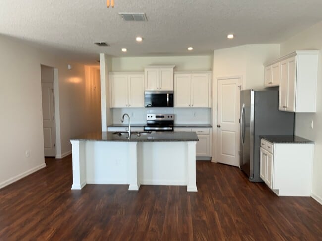 Photo - 8116 Golden Bamboo Dr