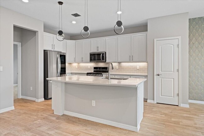 Photo - 10437 SW Captiva Dr