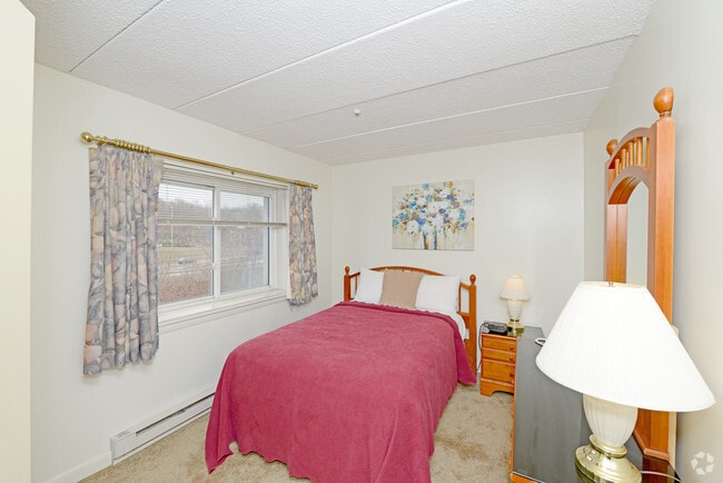 J.E. Furnished Apartments of Quincy