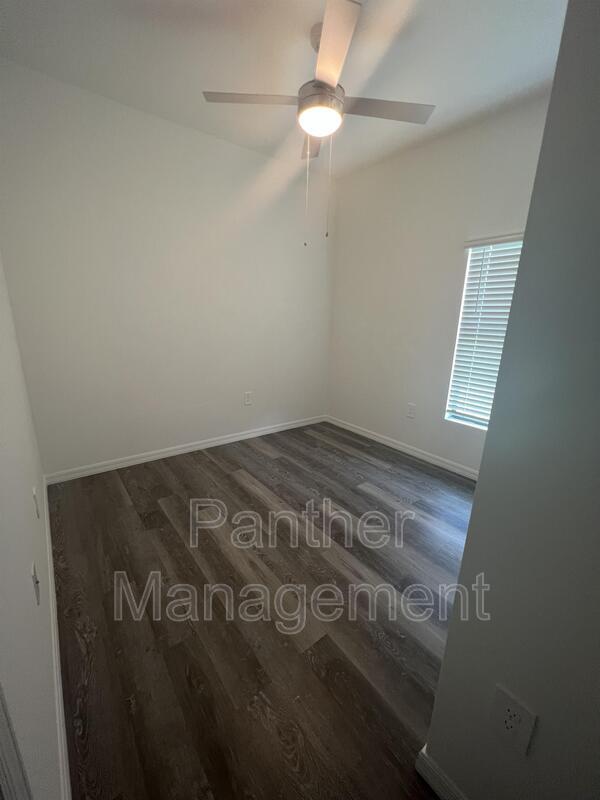Photo - 4030 SW 7th Pl