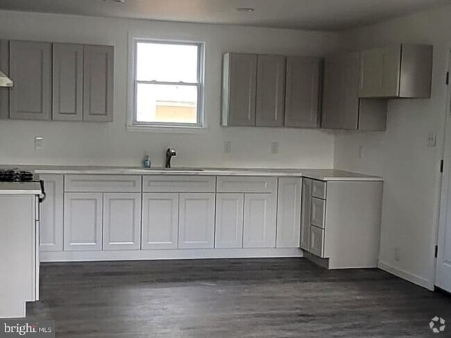 Building Photo - 505-A Evesham Rd Rental