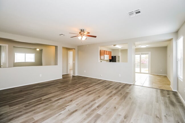 Photo - 11213 E Quarry Ave