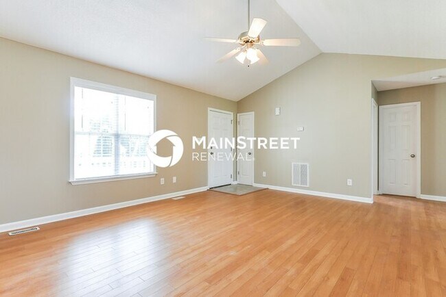 Photo - 3 Bedroom Pet-Friendly Home in Clayton, NC...