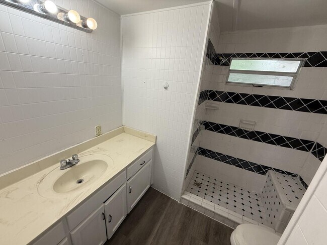 Photo - 54588 Marlee Rd