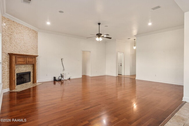 Photo - 225 Woodhaven Rd