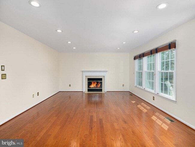 Building Photo - 20752 Laplume Pl Rental