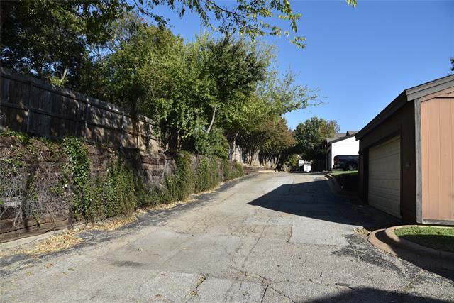 Photo - 5506 Willow Cir