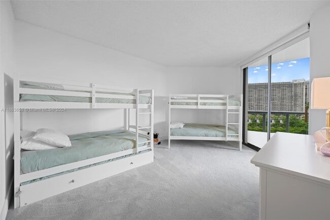 Photo - 4000 Island Blvd Unit #903