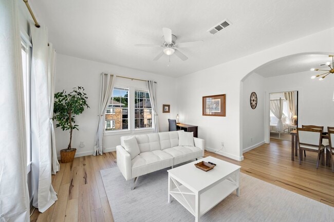 Photo - 3901 Dallas St Unit D