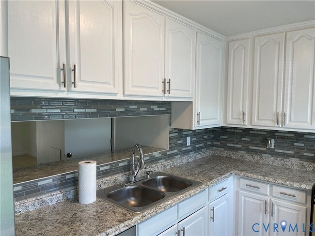 Photo - 6322 Belcroft Ct