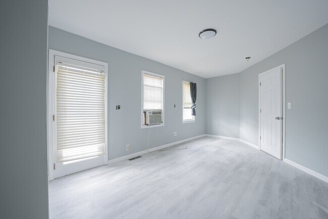 Photo - 191 Hawkins St Apartment Unit 1