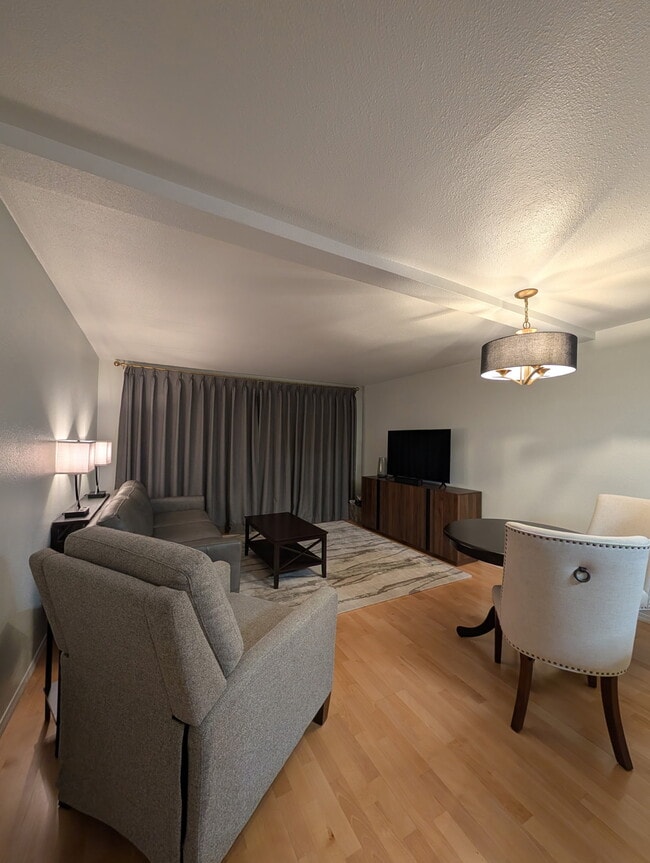 Photo - 6970 California Ave SW