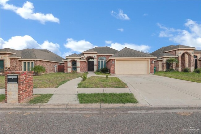 Photo - 19 N Dogwood St