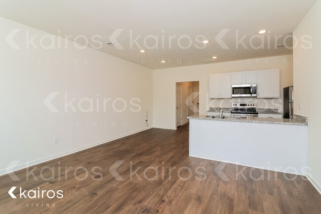 Photo - 125 Dudley Wy