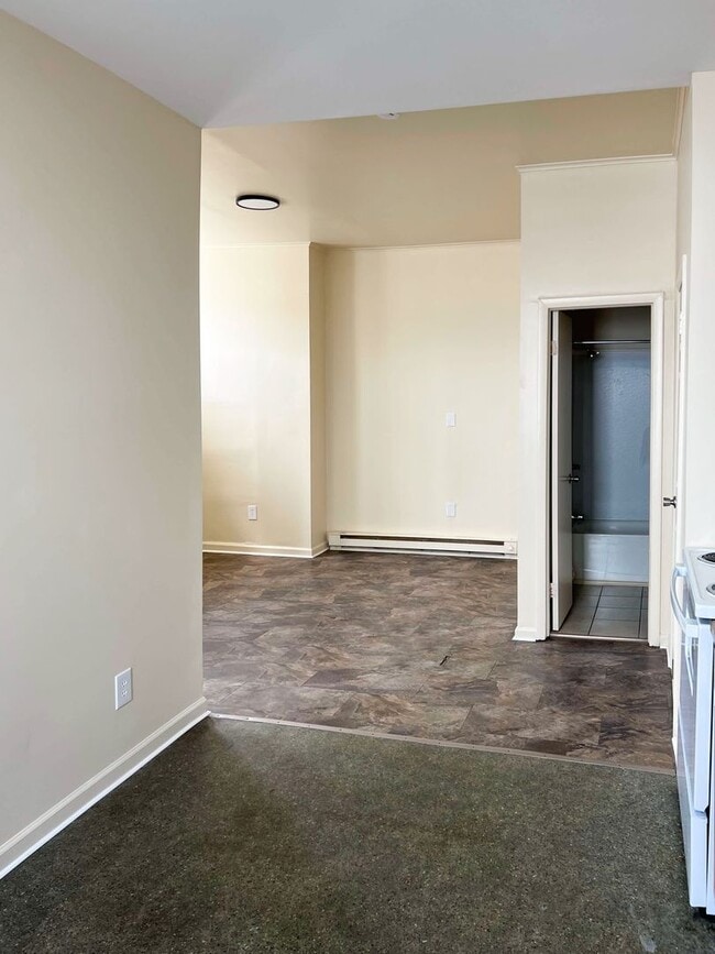 Photo - 1401 Willow St Unit Apt 1