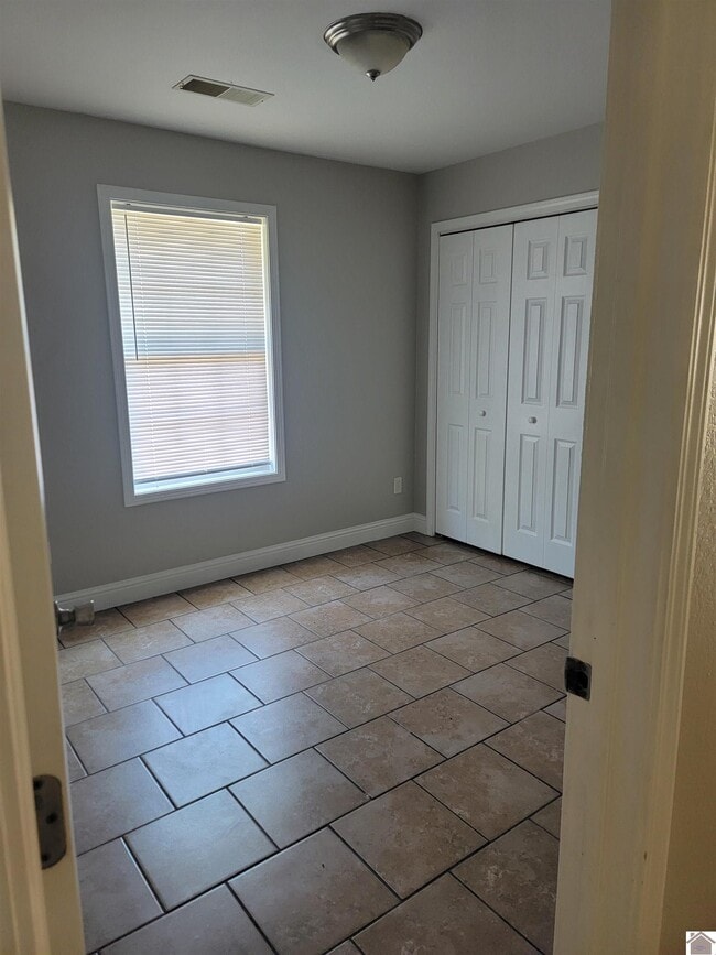 Photo - 2627 Fairmont St