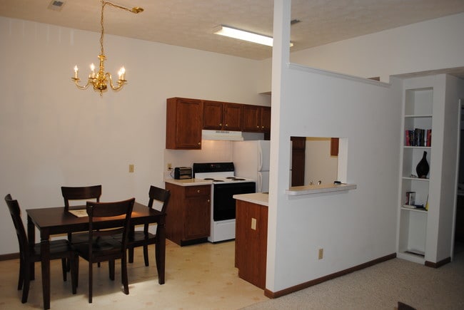 Potters Creek Apartments