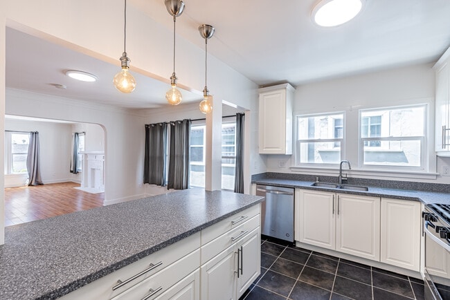 Photo - 232 N New Hampshire Ave Unidad 232.5