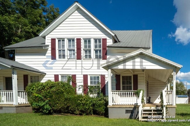 Photo - 3511 Clopton St SW