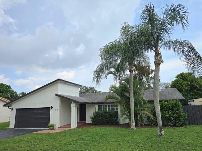 Building Photo - 840 NW 48th Ave