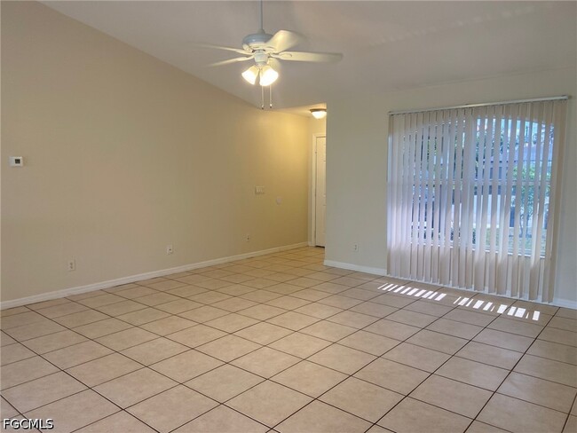 Photo - 2231 SW 12th Ave
