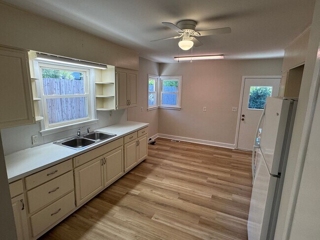 Photo - FOR RENT - Haymount Charmer