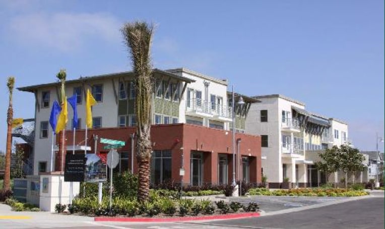 Primary Photo - Poinsettia Commons Apartments