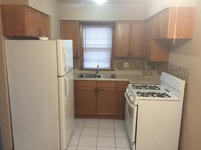 Photo - 100 Vana Dr
