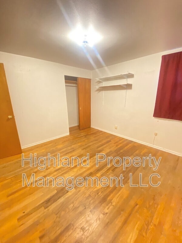 Photo - 1245 NE Cove Way