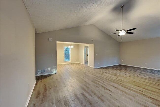 Photo - 4798 Southern Ct NW