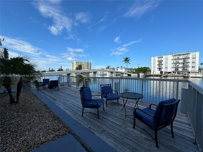 Photo - 8080 Tatum Waterway Dr Condo Unit 16