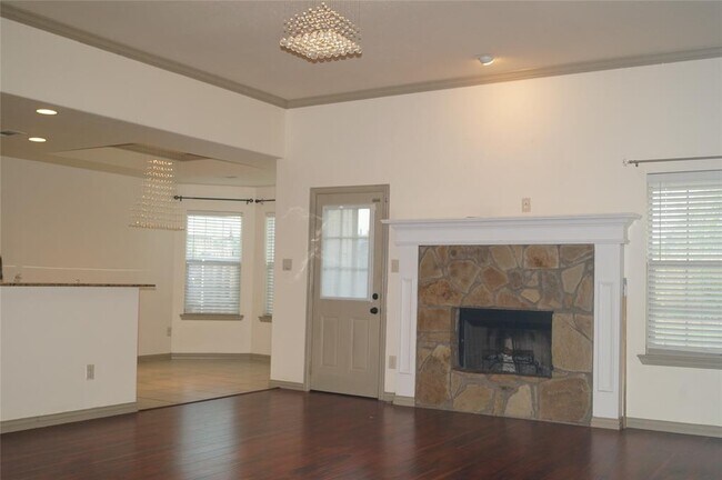 Photo - 504 Autumn Trail