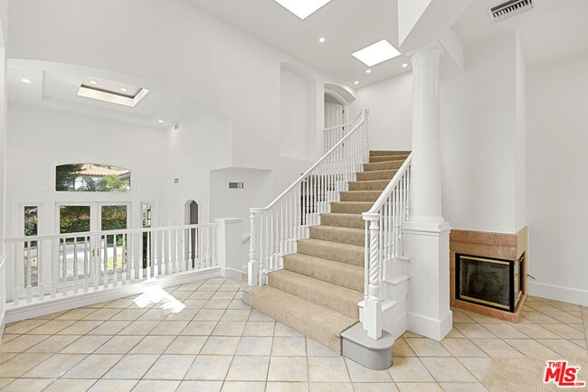 Photo - 10515 Oaklawn Rd