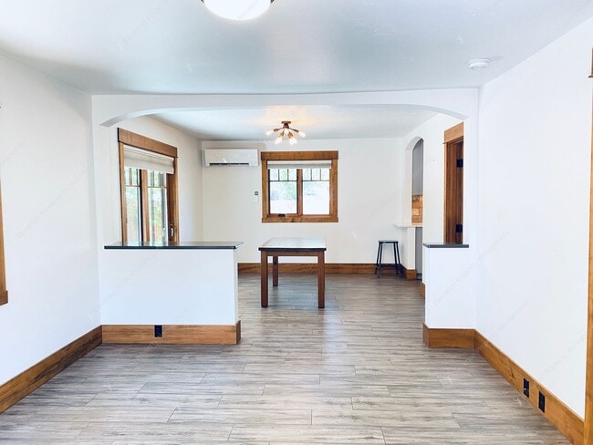 Photo - Charming Craftsman-Style Home in Desirable Old Bend Neighborhood