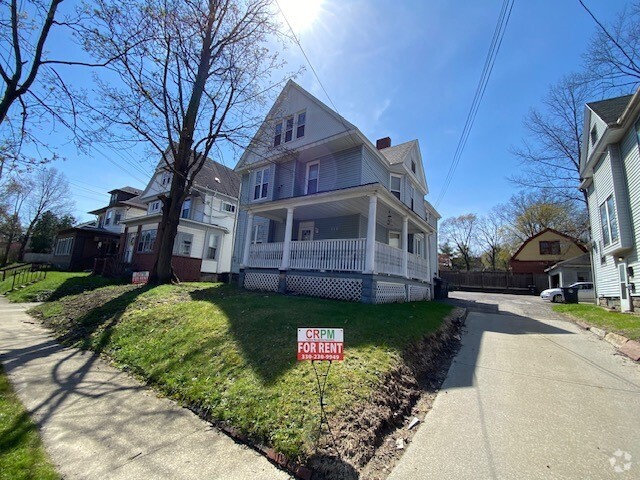 Building Photo - 124 Beck Ave Unit 3 Rental