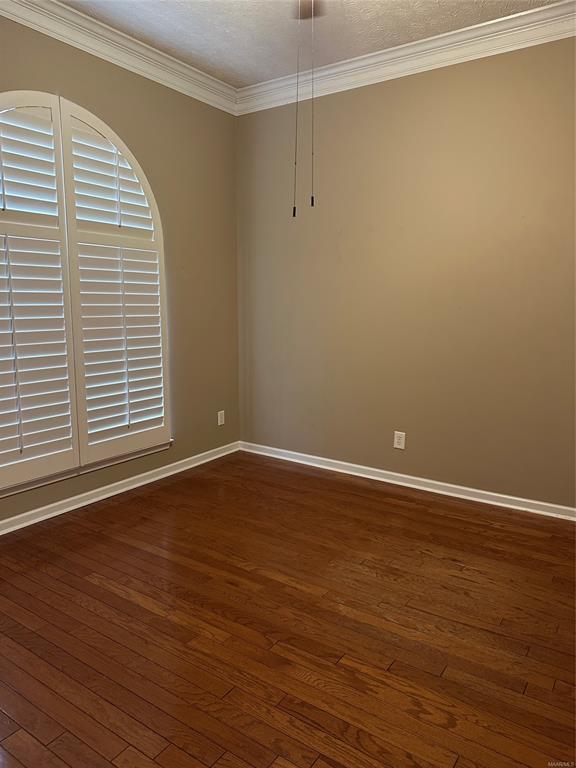 Photo - 924 Silver Creek Cir