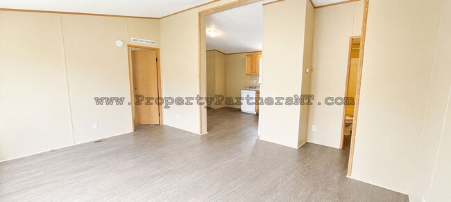 Photo - *** Very Nice *** 3 Bed 2 Bath Modular house